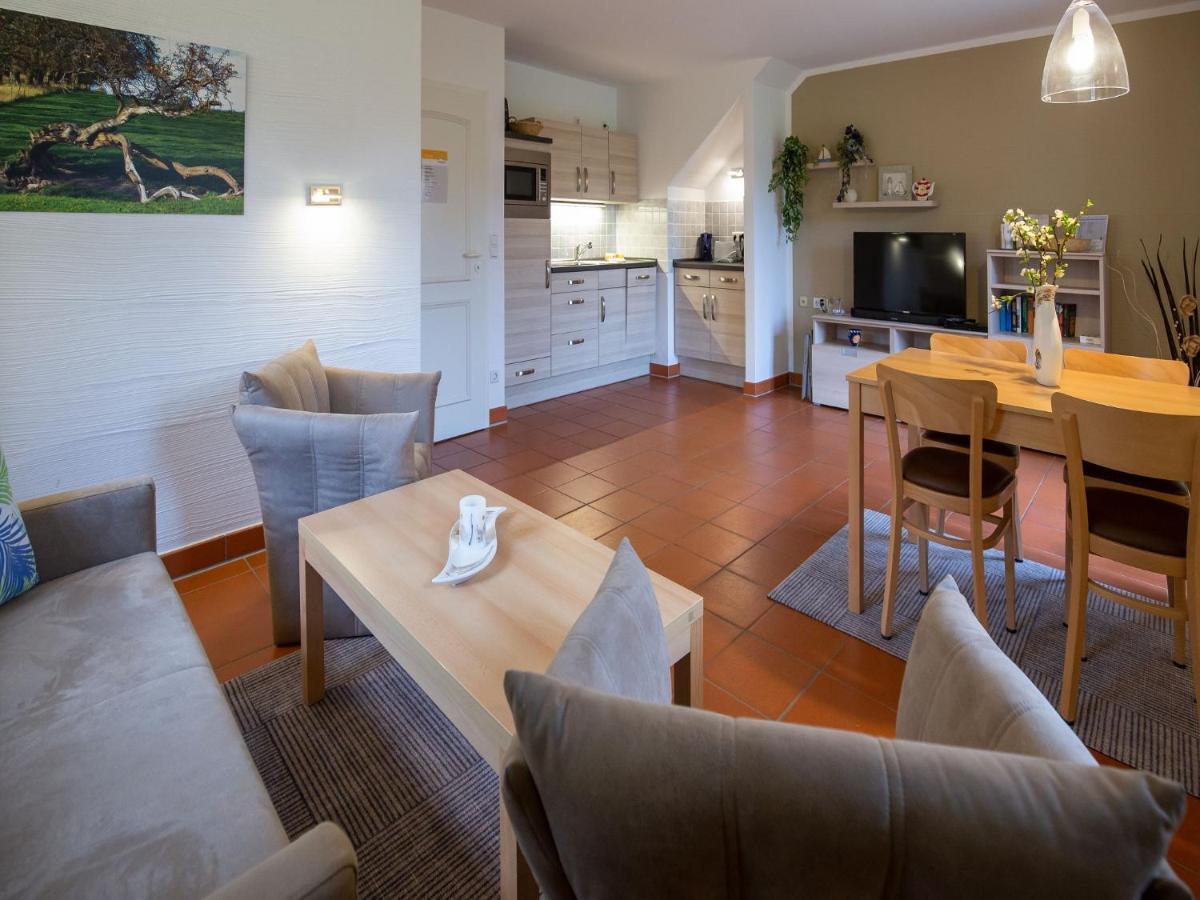 Feriendorf Rugana - Komfort Appartement Mit 1 Schlafzimmer Und Terrasse B52 Dranske Bagian luar foto