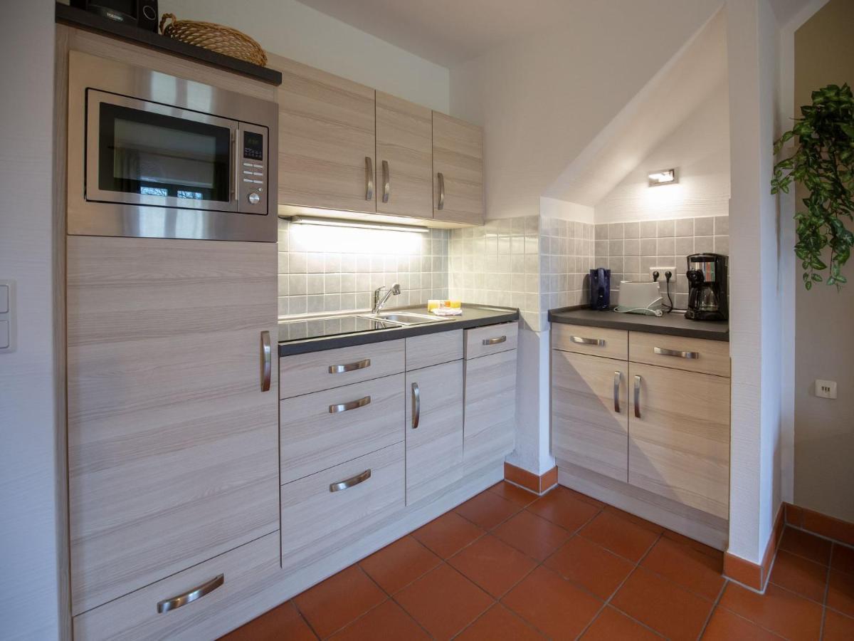 Feriendorf Rugana - Komfort Appartement Mit 1 Schlafzimmer Und Terrasse B52 Dranske Bagian luar foto